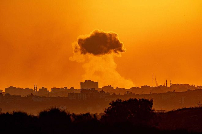 Smoke rises after an Israeli airstrike in the Gaza Strip on Oct. 17, 2023. Credit: Yonatan Sindel/Flash90.