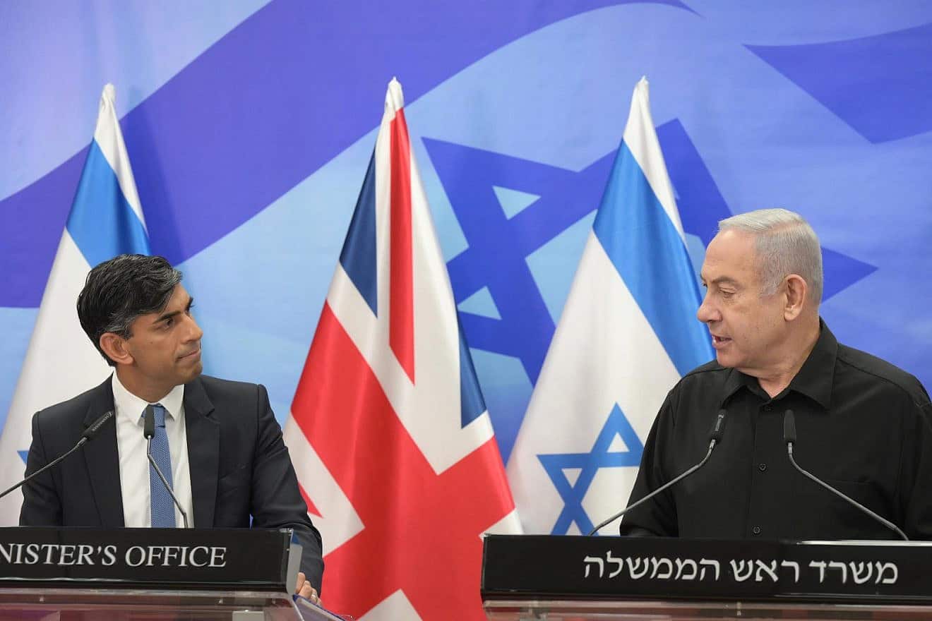 Israeli Prime Minister Benjamin Netanyahu meets with his visiting British counterpart Rishi Sunak, Oct. 19, 2023. Photo by Amos Ben-Gershom/GPO.