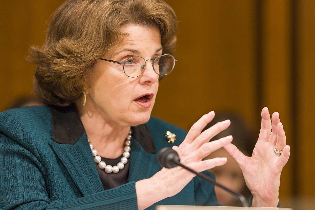 U.S. Sen. Dianne Feinstein (D-Calif.), of the the Senate Judiciary Committee, during confirmation hearings for Judge Samuel Alito Jr., Supreme Court nominee, on Jan. 10, 2006. Credit: Rob Crandall/Shutterstock.
