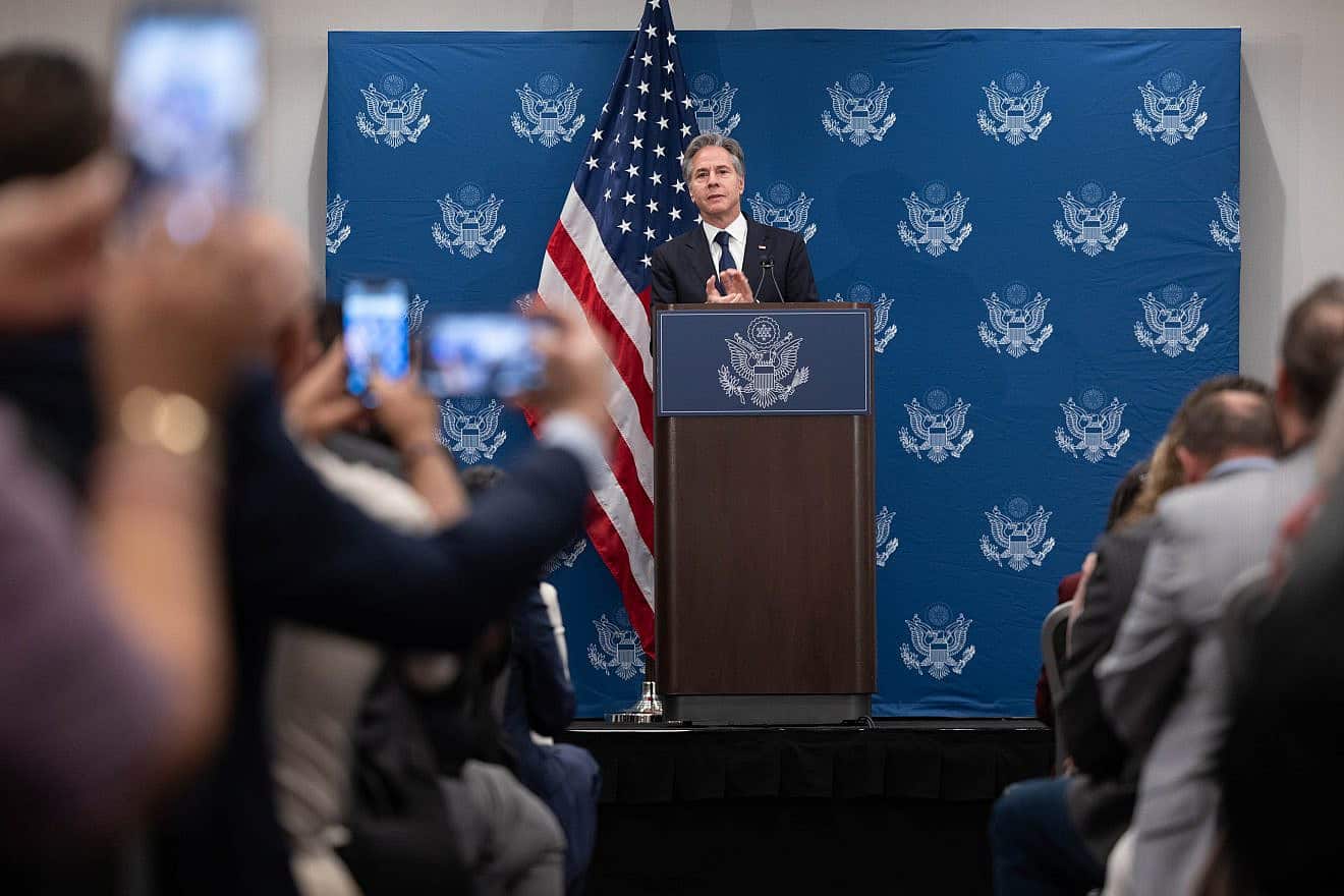 U.S. Secretary of State Antony Blinken speaks at APEC 2023 in San Francisco, Nov. 16, 2023. Photo by Chuck Kennedy/U.S. State Department.
