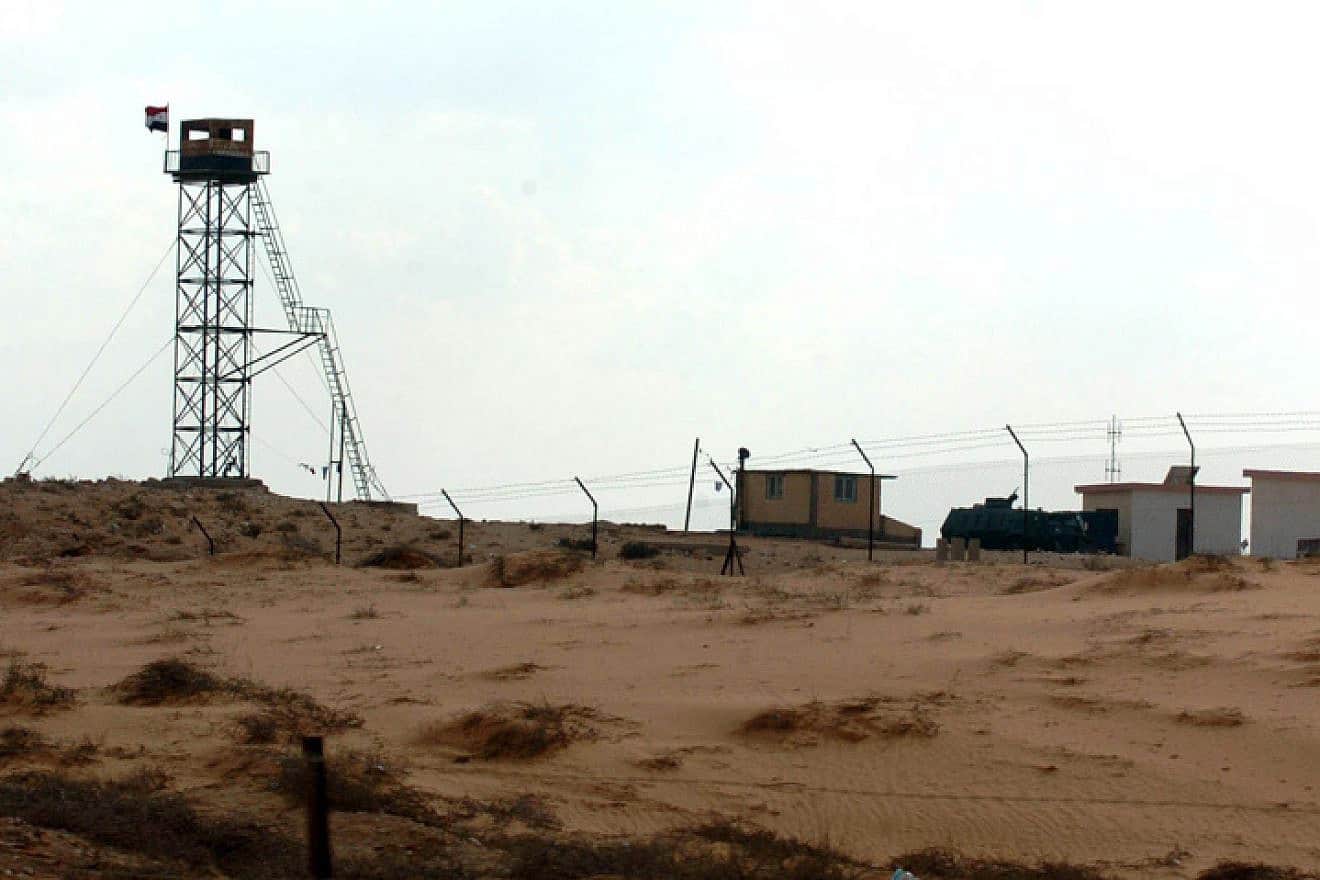 The border between Israel and Egypt, near Nitzana, Nov. 29, 2011. Photo by Dudu Greenspan/Flash90.