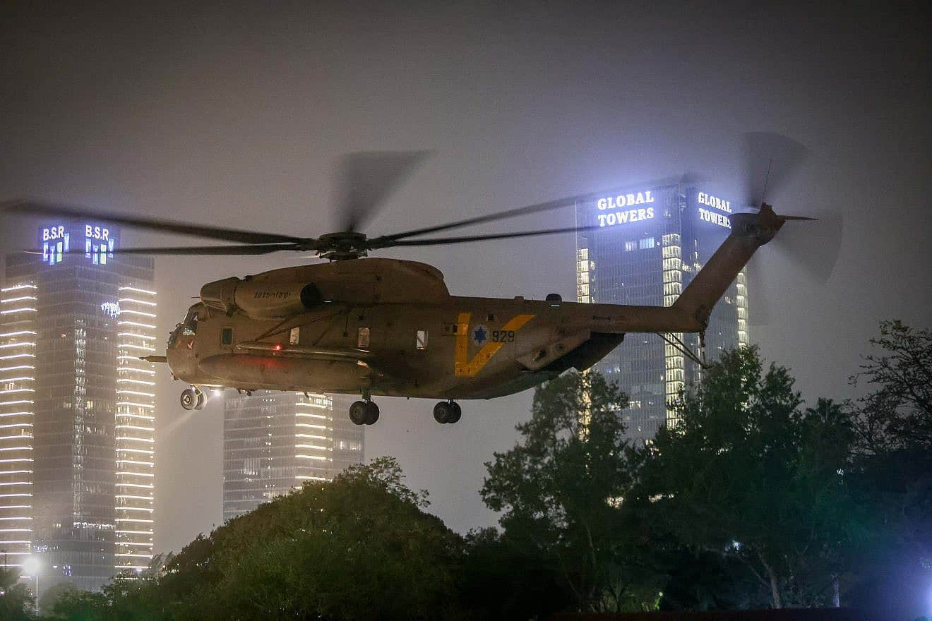 An Israel Air Force helicopter with released hostages arrives at Schneider Children's Medical Center in Petach Tikvah, Nov. 26, 2023. Photo by Yossi Aloni/Flash90.