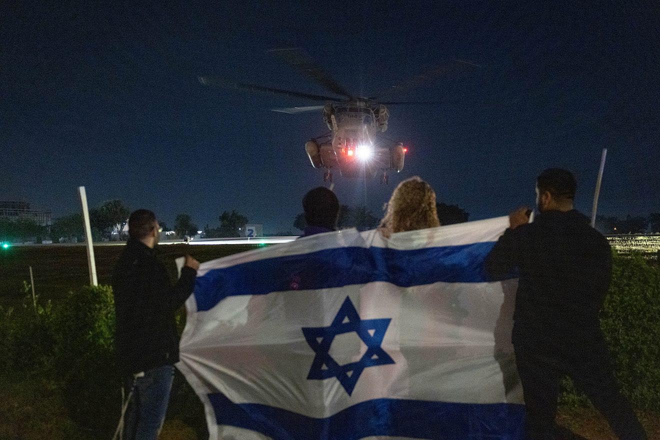 An Israeli military helicopter with released Israeli hostages arrive at the Sheba Medical Center in Ramat Gan, Nov. 28, 2023. Photo by Chaim Goldberg/Flash90.