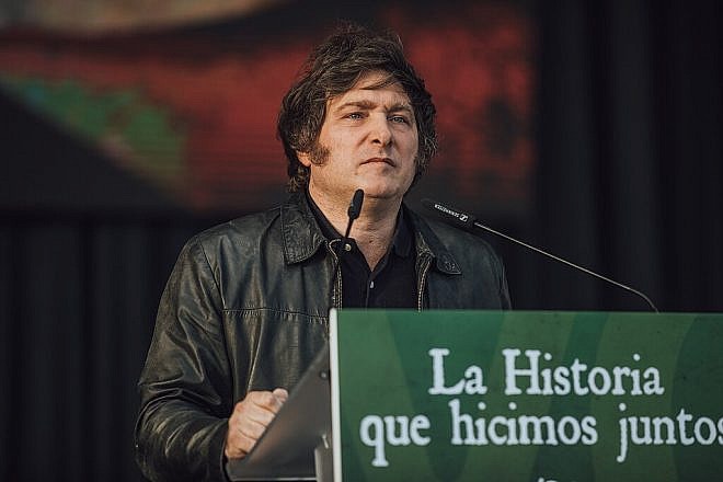 Javier Milei on stage at the VIVA22 festival in Spain, Oct. 8, 2022. Source: Wikimedia Commons.