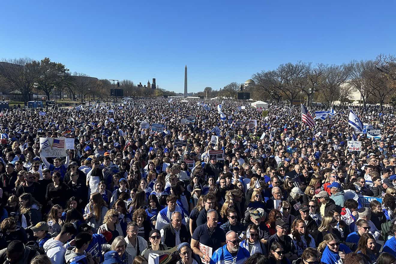 The estimated 300,000 attendees at the “March for Israel” rally in Washington, D.C., on Nov. 14, 2023. Photo by Elishama Marmon.