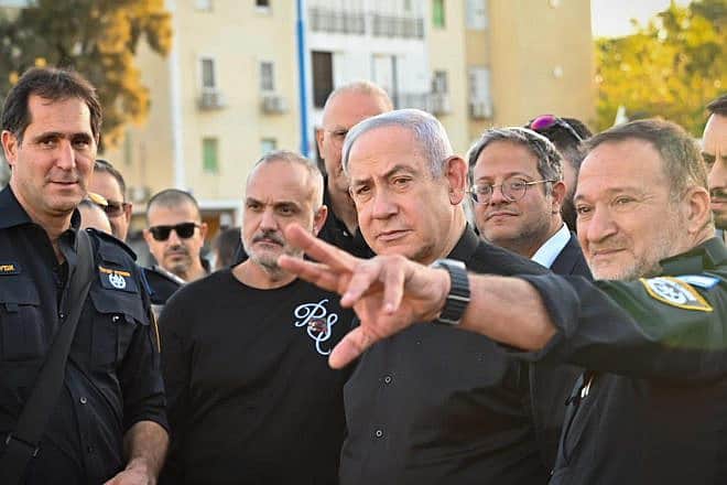 Israeli Prime Minister Benjamin Netanyahu tours the site of the former Sderot police station, Nov. 29, 2023. Photo by Kobi Gideon/GPO.