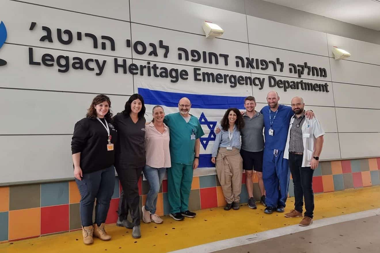 American Jewish medical professionals seen at Galli Medical Center as they volunteer to help Israel's medical system during the war, November 2023. Credit: Nefesh B’Nefesh.