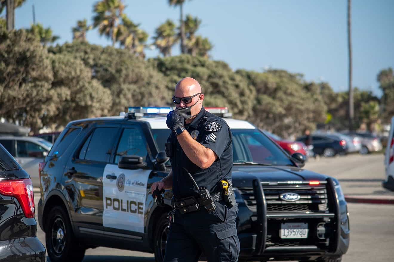 A police officer in Ventura, Calif. Credit: Glenn Highcove/Shutterstock.
