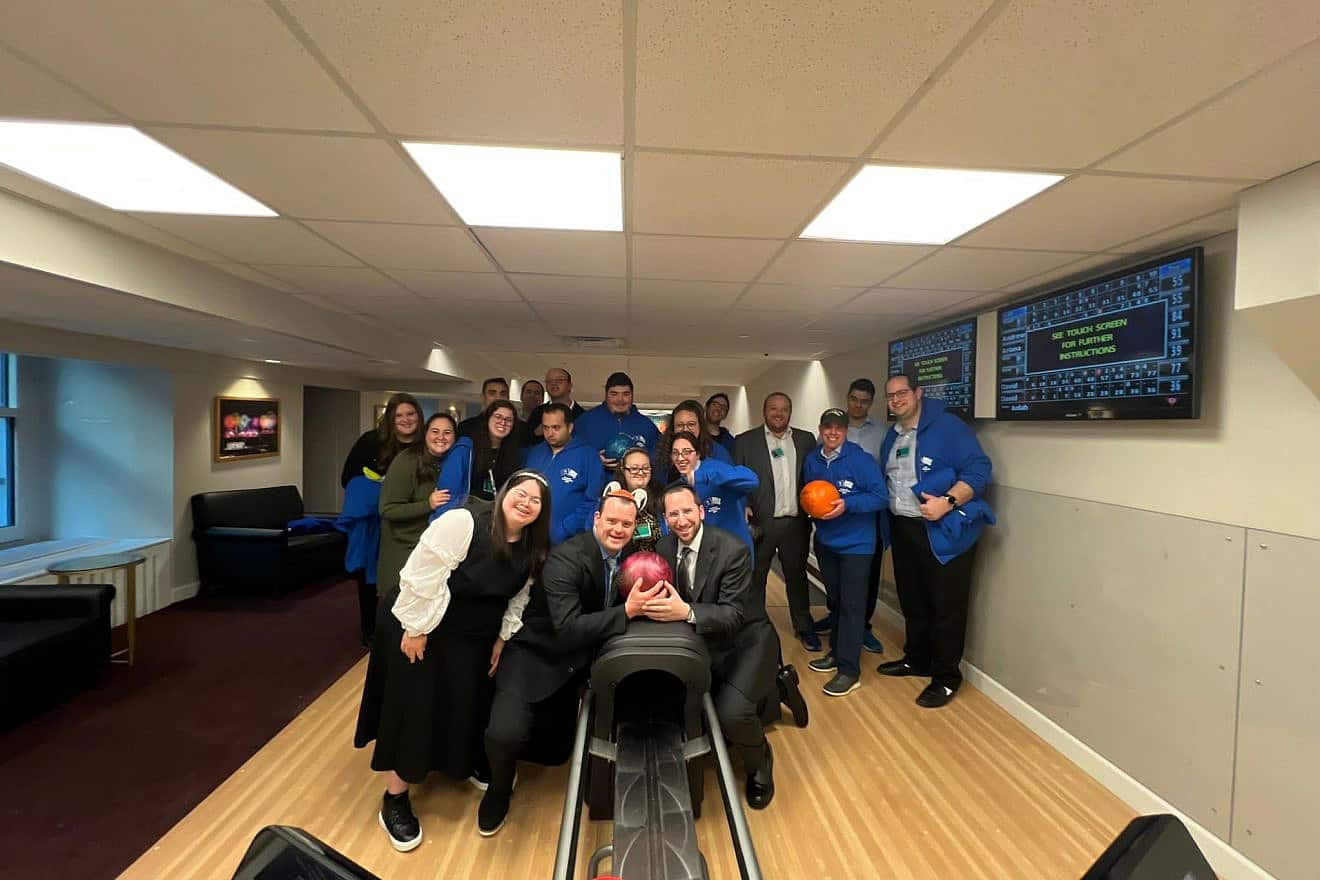Yachad New York participants at the White House’s Harry S. Truman Bowling Alley. Credit: Courtesy.