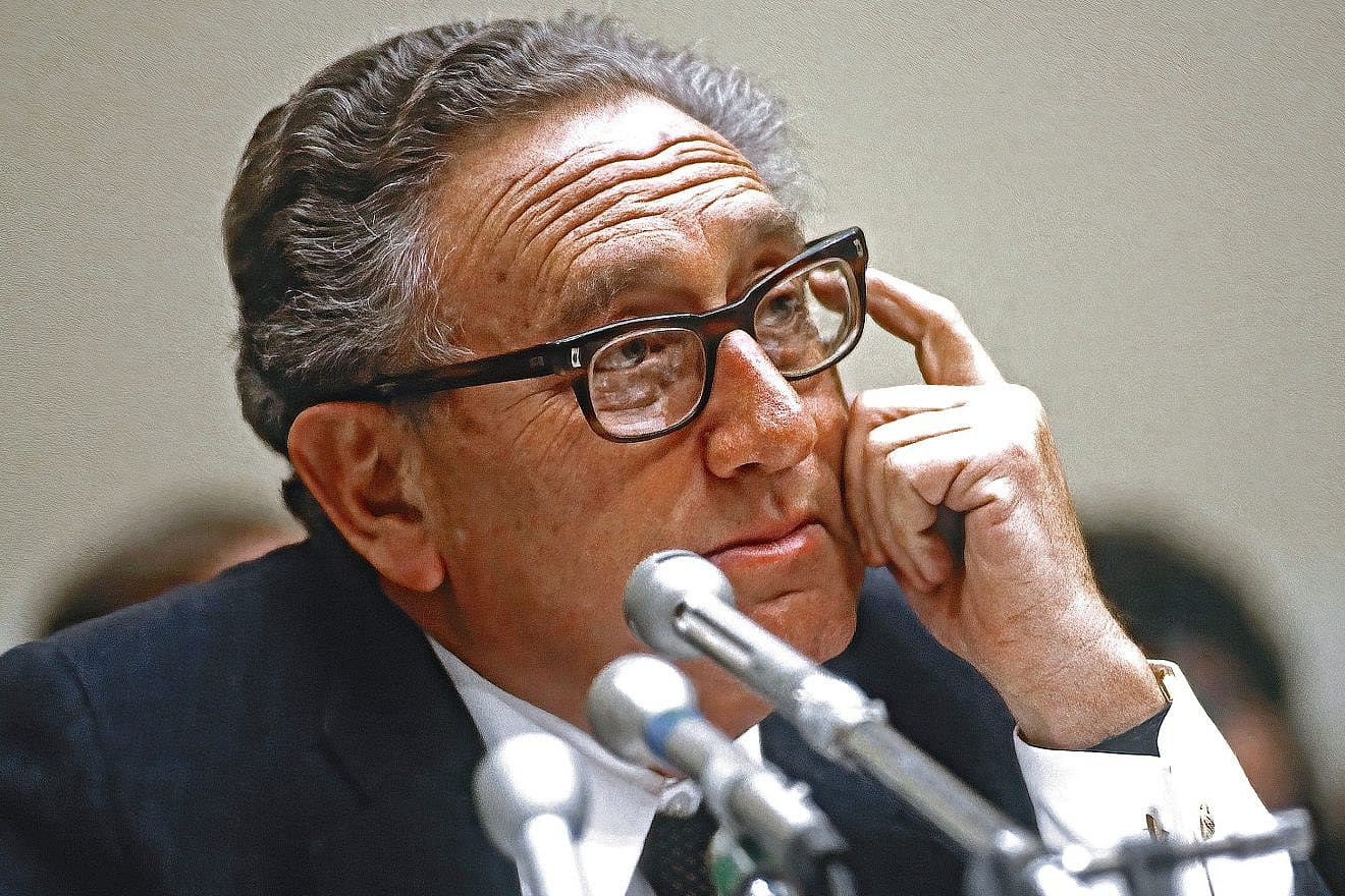 Henry Kissinger, chairman of the President’s Bipartisan Commission on Central America, appears before the U.S. House Foreign Affairs Committee on Capitol Hill, Feb. 8, 1984. Credit: Mark Reinstein/Shutterstock.