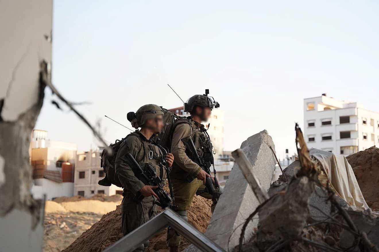 Israeli troops operating in the Hamas-ruled Gaza Strip, Dec. 9, 2023. Credit: IDF.