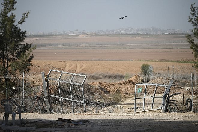 The breach in the fence through which the Hamas terrorists penetrated into Kibbutz Kfar Aza on Oct. 7, 2023, Kfar Aza, Nov. 26, 2023. Photo by Yoav Dudkevitch/TPS.