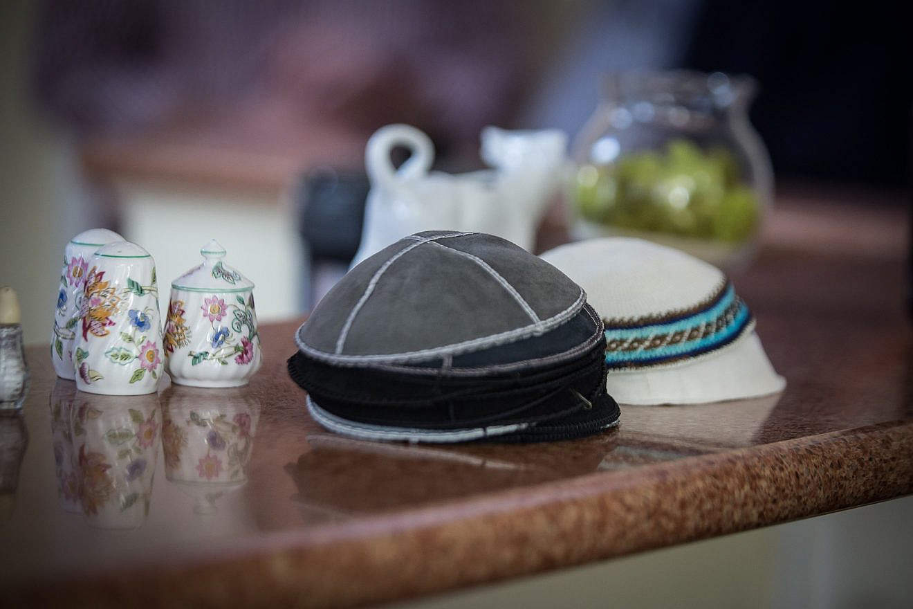 A kippah or yarmulke, Jewish head covering. Credit: JoshMB/Pixabay.