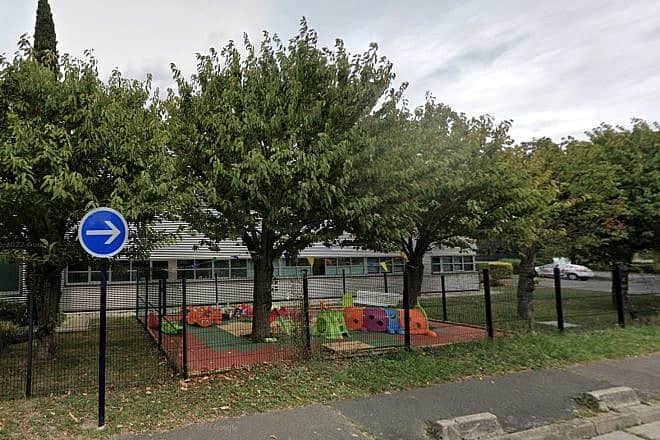 They daycare Les Minis Kids in a Paris suburb. Source: Google Street View.