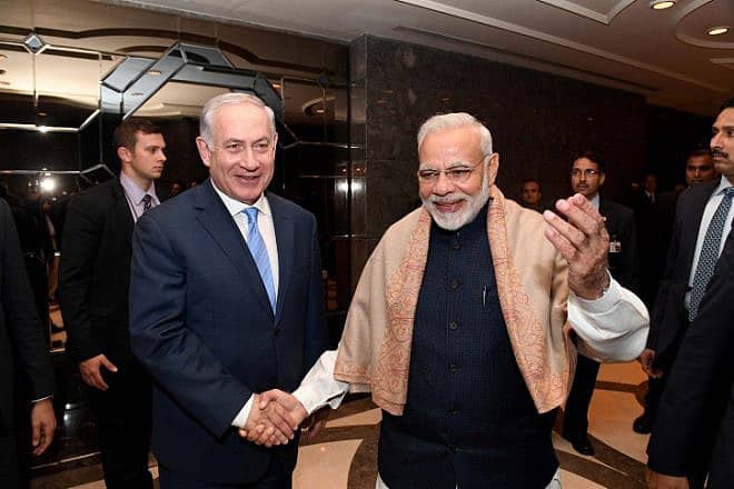 Israeli Prime Minister Benjamin Netanyahu and Indian Prime minister Narendra Modi attend an Israeli-Indian economic conference in New Delhi, Jan. 15, 2018. Photo by Avi Ohayon/GPO.