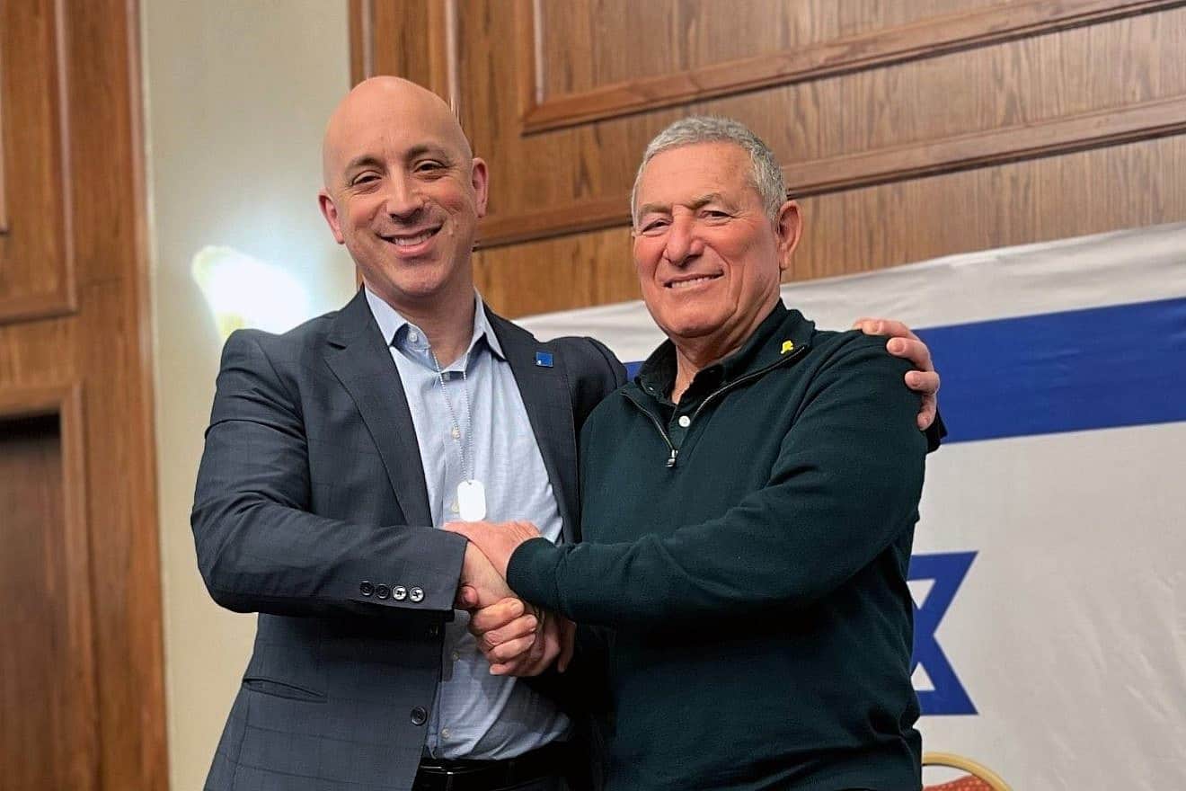 Jonathan Greenblatt (left), national president and CEO of the Anti-Defamation League, and Maj. Gen. (res.) Doron Almog, chairman of the Jewish Agency for Israel, at a gathering of more than 350 Jewish Agency emissaries on Jan. 31, 2024. Credit: Courtesy.