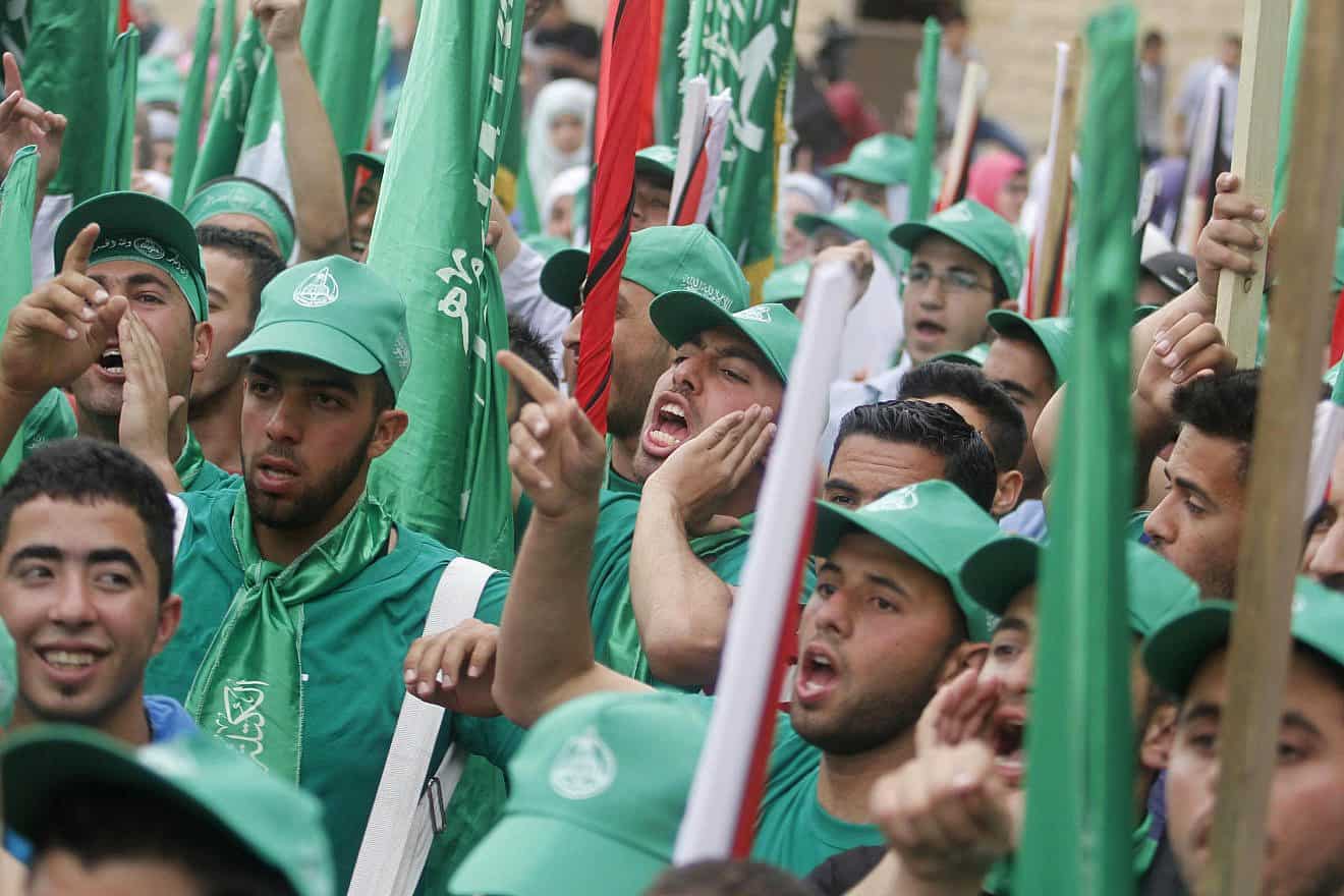 Supporters of the Hamas terror group at a rally before student elections at Birzeit University near Ramallah on May 6, 2014. Credit: Issam Rimawi/Flash90.
