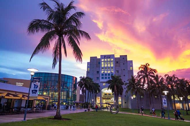 Florida International University in Miami. Credit: DaveBenRoberts via Wikimedia Commons.