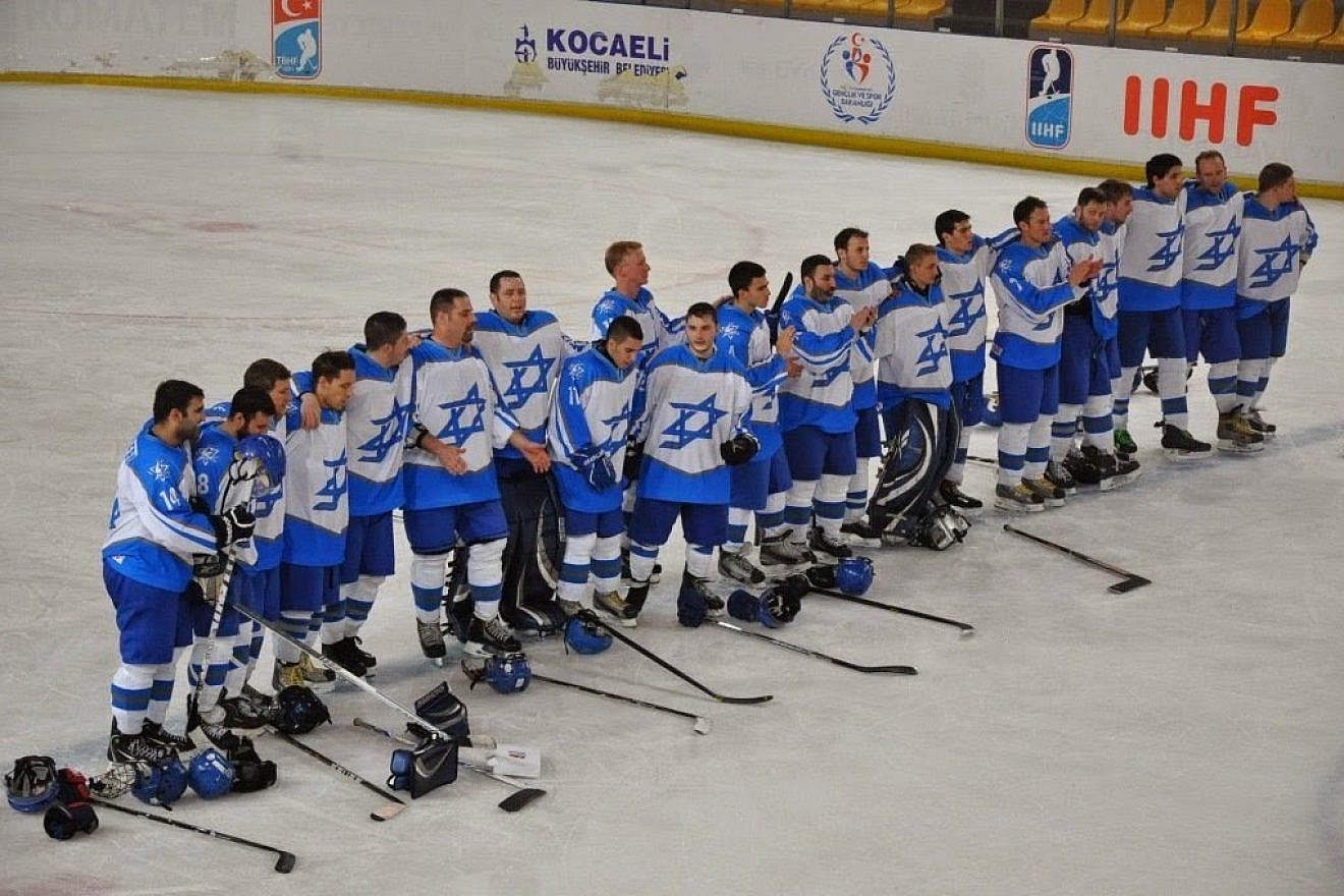 The Israeli national ice-hockey team. Source: X.