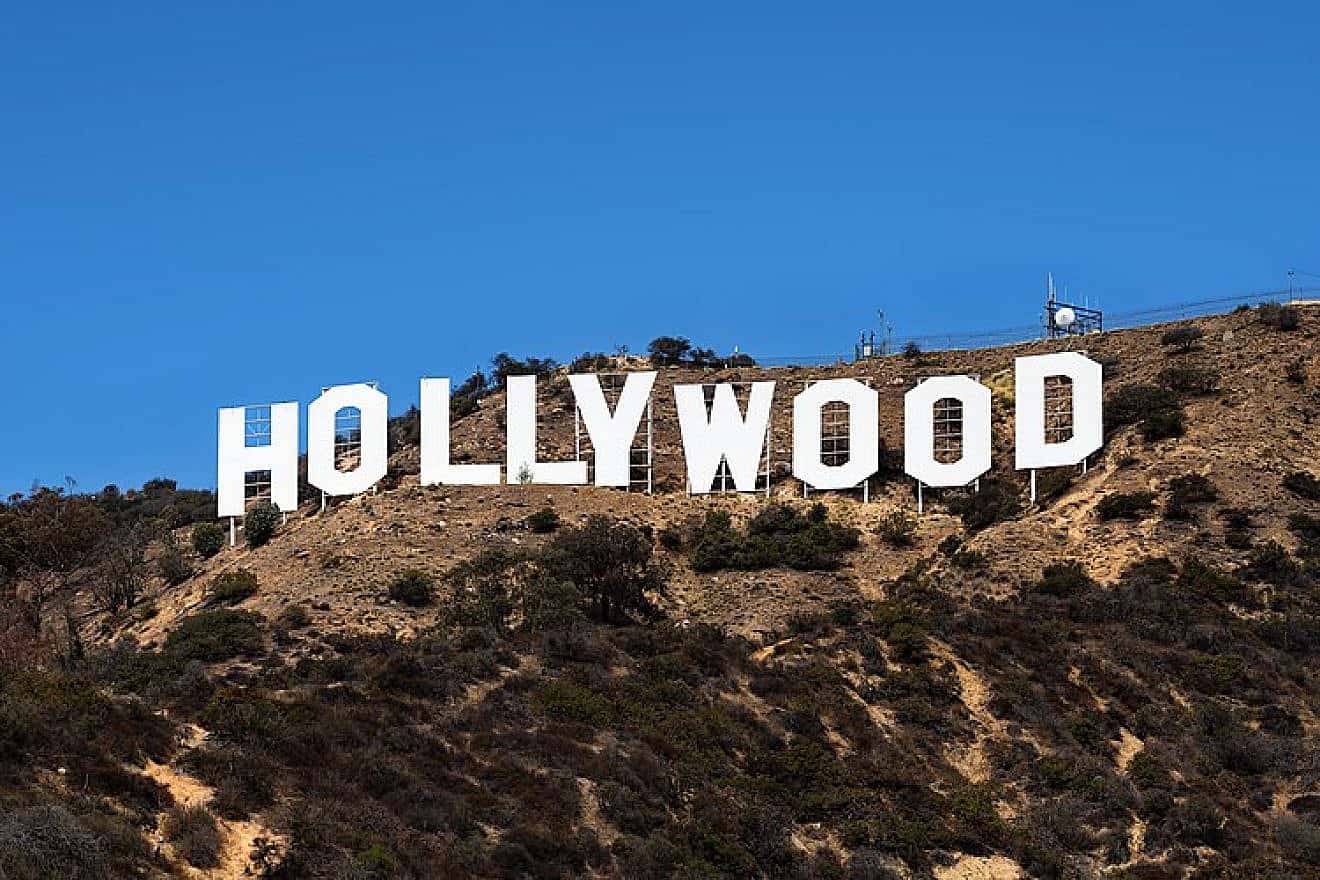 Hollywood sign in Los Angeles. Credit: Thomas Wolf/www.foto-tw.de via Wikimedia Commons.