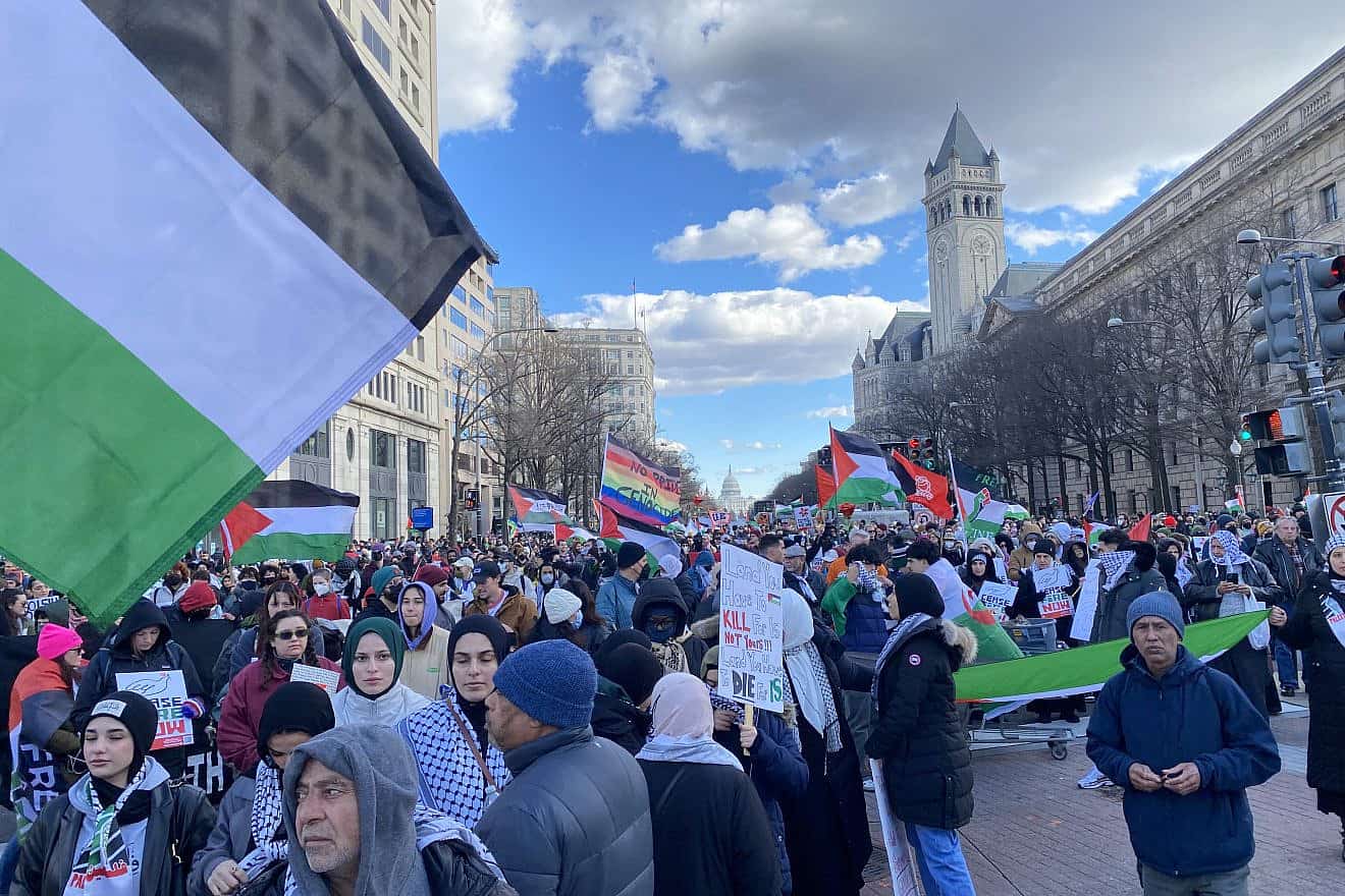 Protesters at the "March for Gaza" in Washington, D.C., on Jan. 13, 2024. Photo by Andrew Bernard.