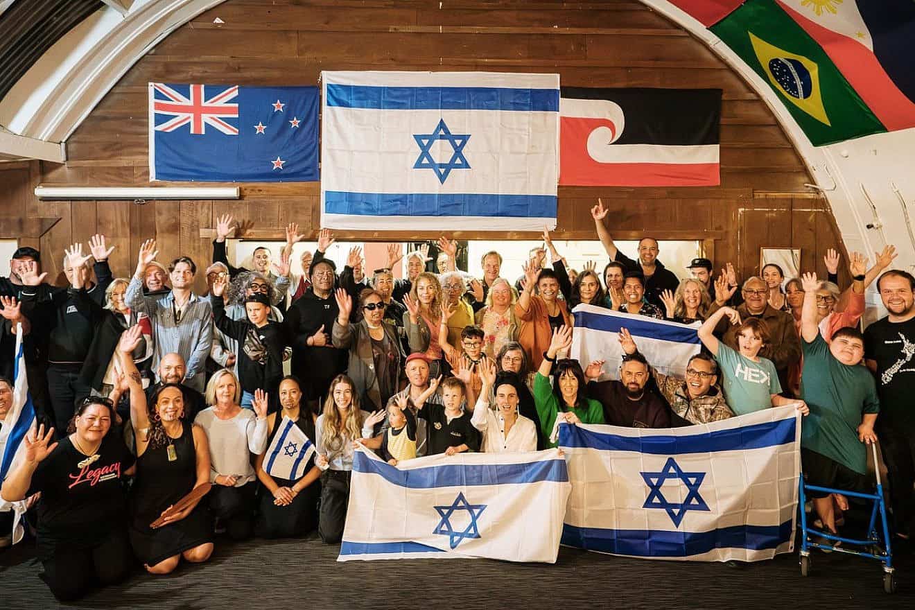 A Māori "hui," or gathering, in New Zealand in support of Israel and the Jewish people, Oct. 16, 2023. Credit: Indigenous Coalition for Israel.