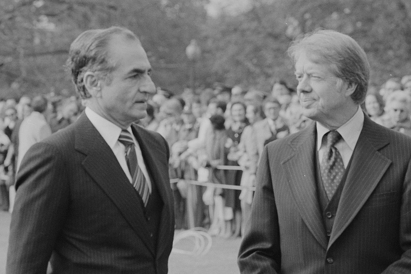 President Jimmy Carter with the Shah of Iran, Nov. 15, 1977. Photo: Marion S. Trikosko/Library of Congress