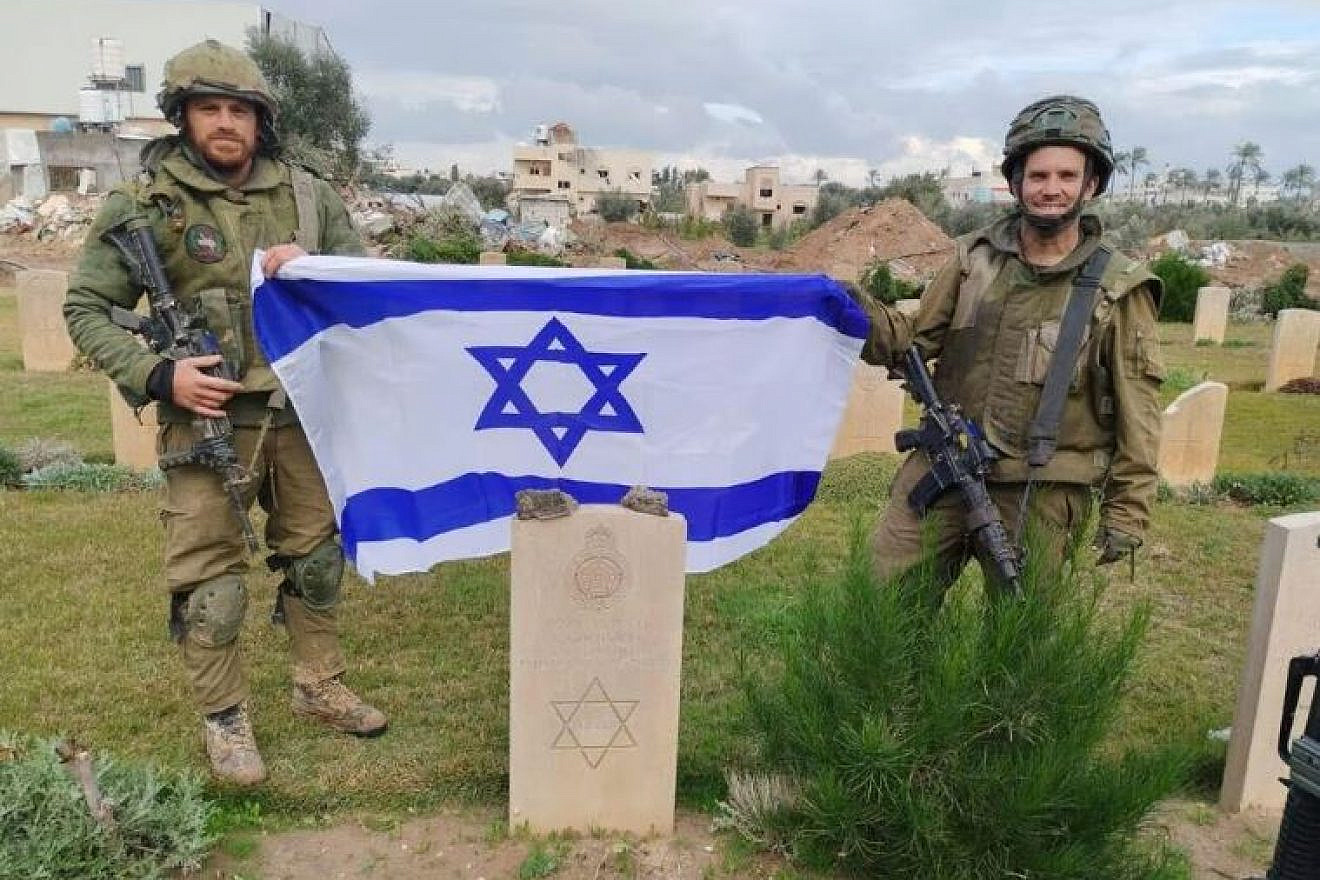 IDF soldiers stumbled onto a well-kept graveyard of World War I soldiers. Credit: IDF Brigade 188.