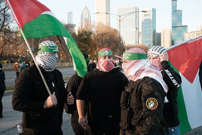 Anti-Israel protesters in downtown Chicago on Nov. 18, 2023. Credit: James Kittendorf/Shutterstock.