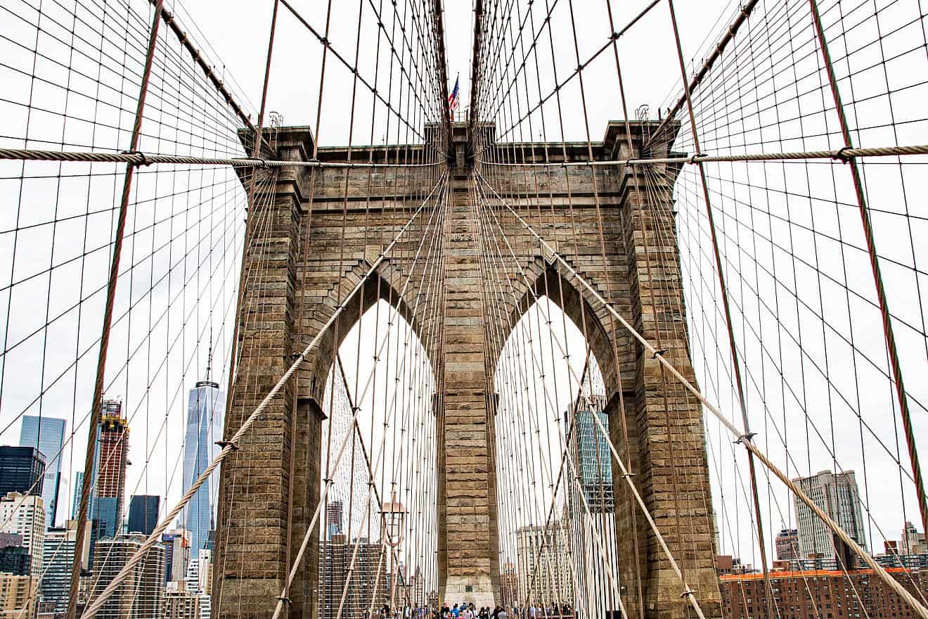 15 people arrested after anti-Israel activists block Brooklyn Bridge ...