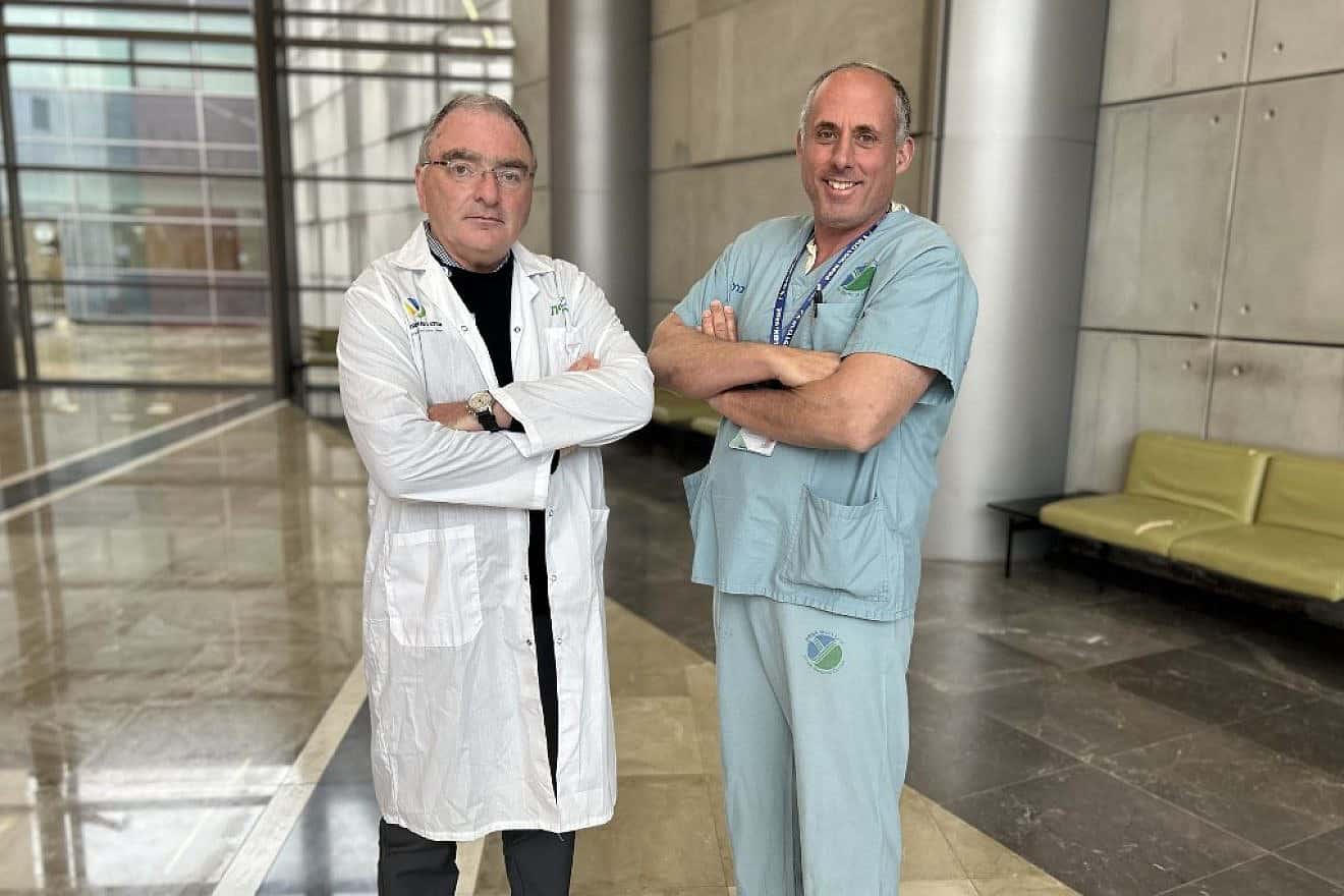 Dr. Sergey Postovsky (left) and Dr. Marc Arkovitz of the Emek Medical Center in Afula. Credit: Emek Medical Center spokesperson.