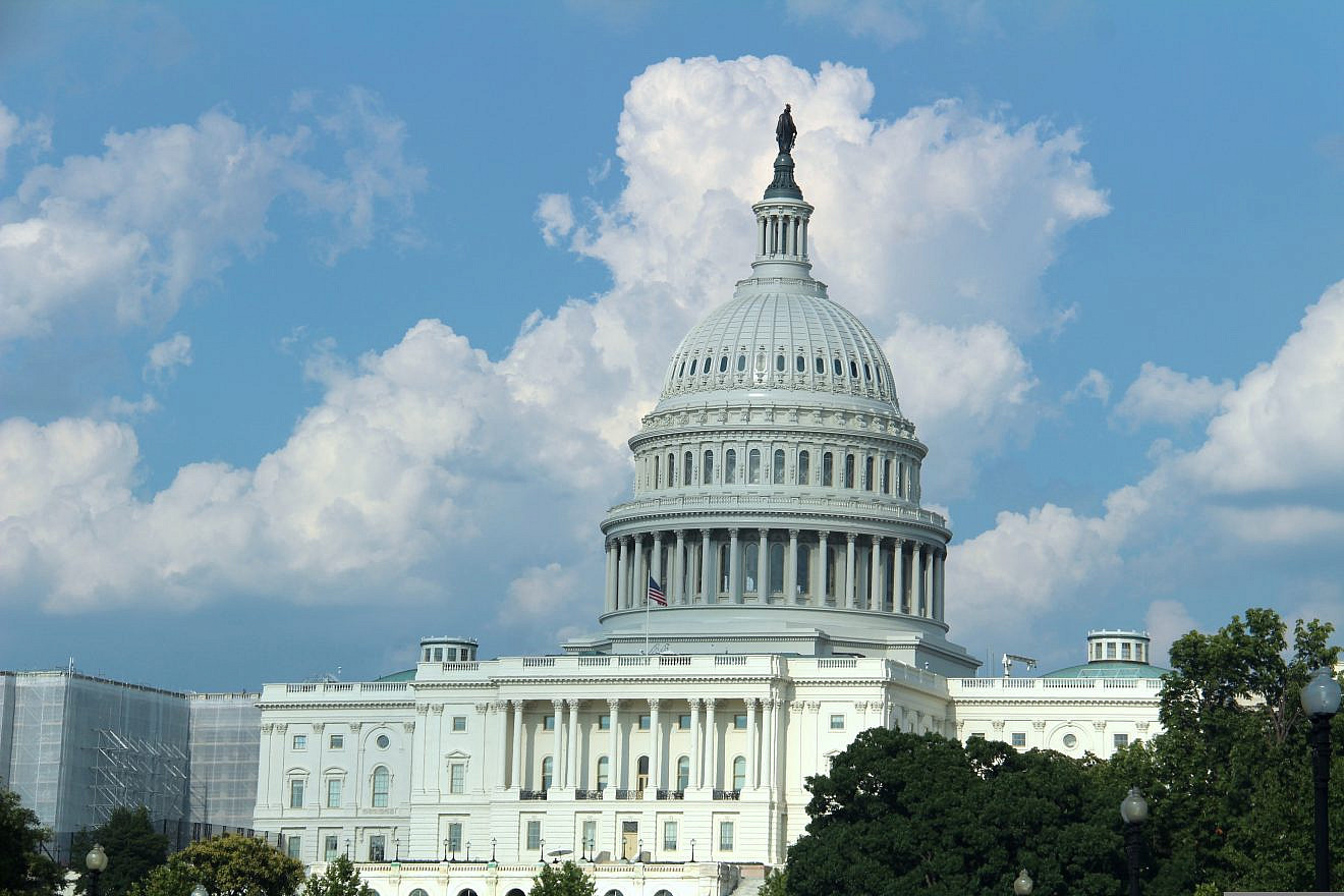 The U.S. Capitol in Washington, D.C. Credit: SimaGhaffarzadeh/Pixabay.