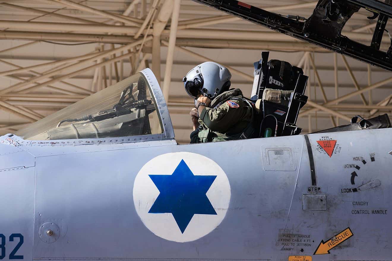An Israeli Air Force F-15 fighter jet at the Tel Nof base. Jan. 1, 2024. Photo by Moshe Shai/Flash90.