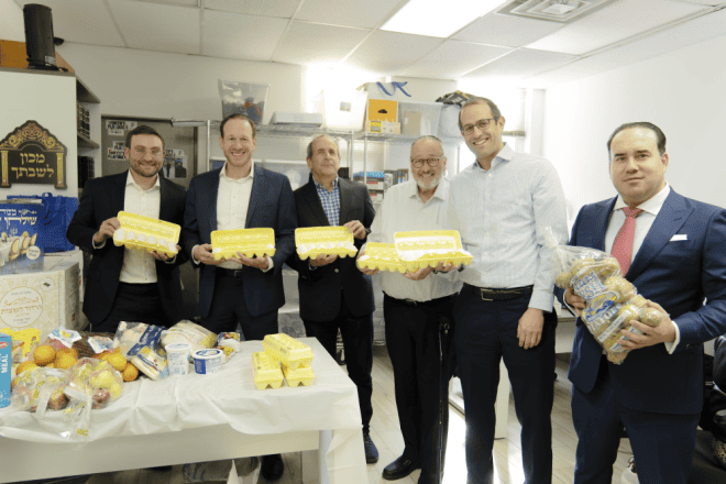 Deb El Food Products has donated 3.5 million eggs to the Met Council on Jewish Poverty for distribution in the New York area prior to the 2024 Passover season. Credit: Courtesy of Met Council.
