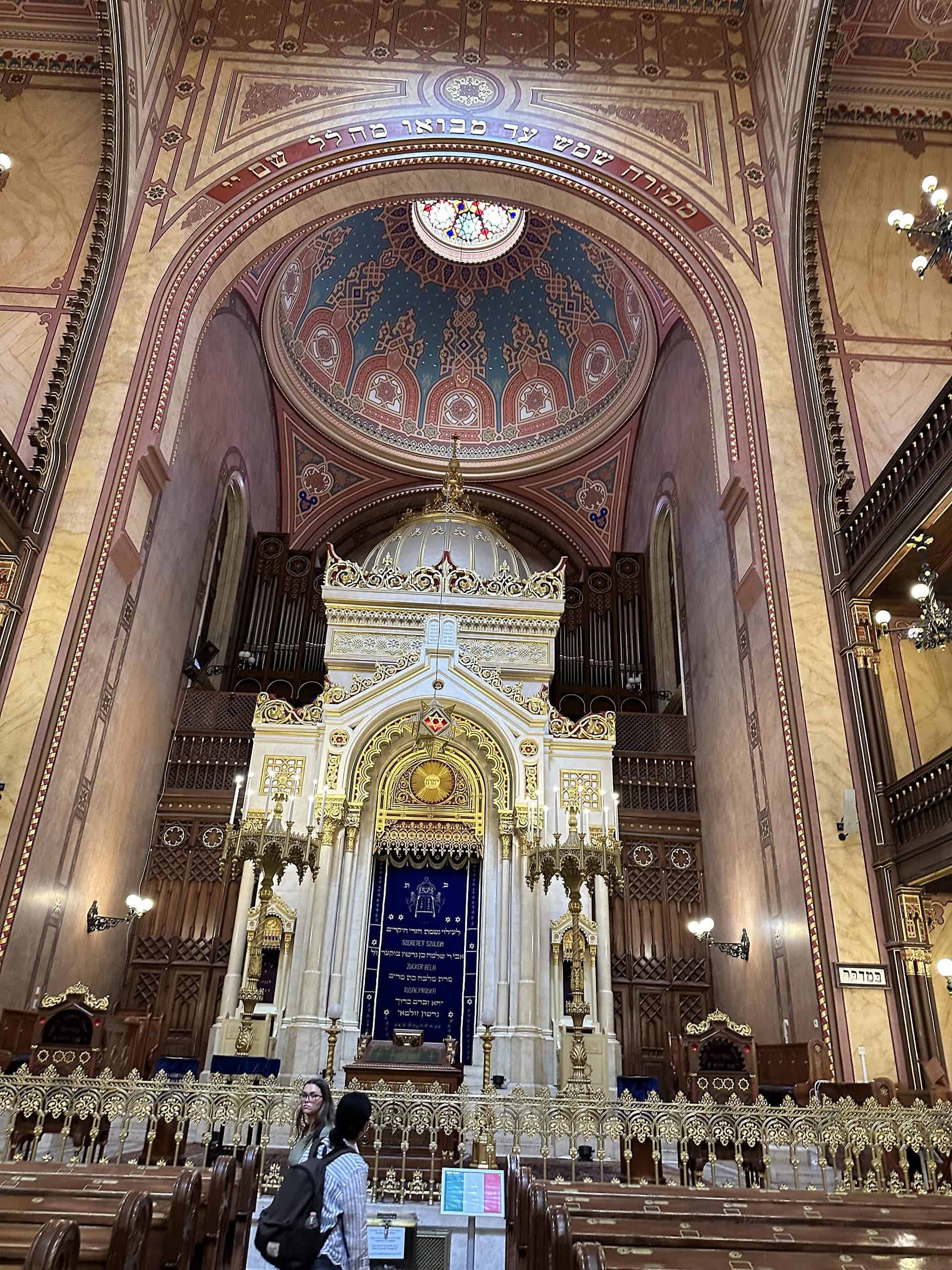 Венгрия, Большая синагога Будапешта, интерьер